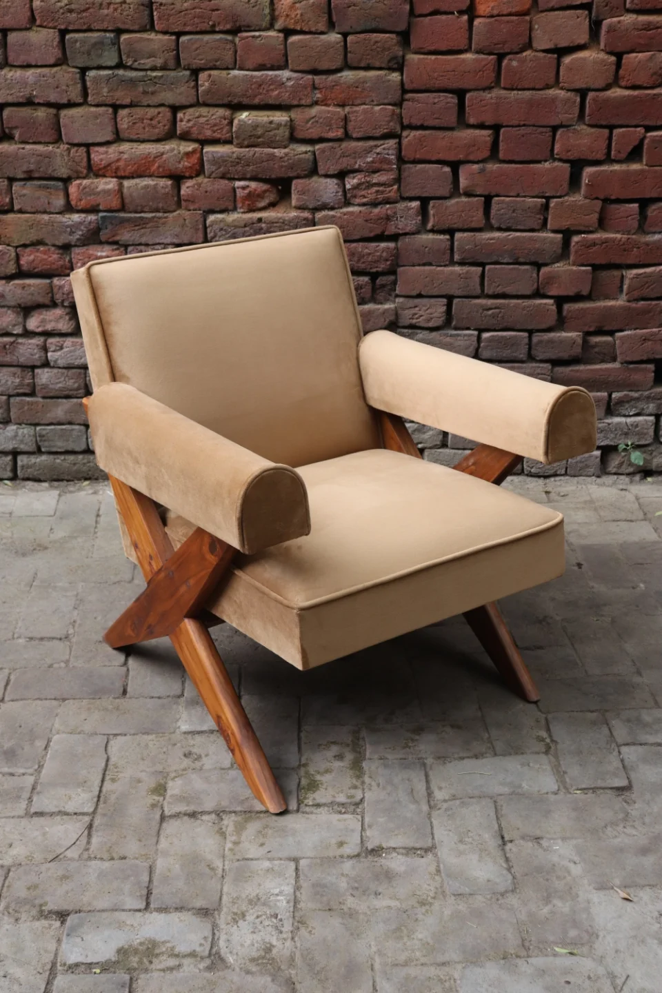 X Easy Upholstery Chair (5)